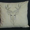 Magnifique coussin, taie d'oreille 65x65 broder tête de Cerf 