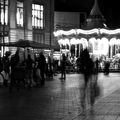 le manège rue Alsace Lorraine, de nuit