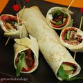 Wraps au chorizo, parmesan, tomates séchées et roquette