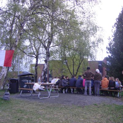 C'est le printemps/Repas Français