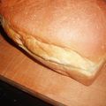 Brioche à la mie extra filante à la féve tonka