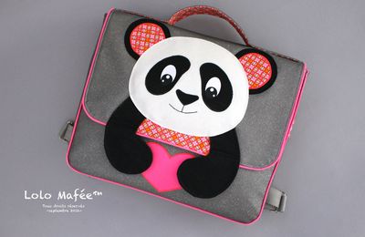 Pour les 4 ans de na nièce Emmie...Un cartable Panda!