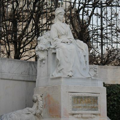 Départ de France et arrivée à Vienne