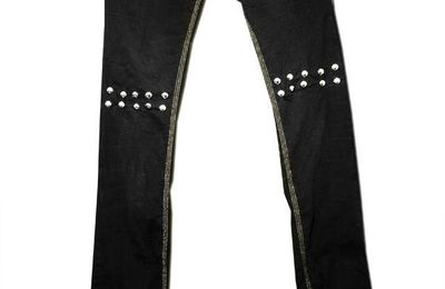 Studded denim pants with golden sewings. SIze 36. (29€, postage to Europe incl.)