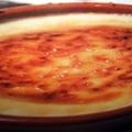 Cr&egrave;me br&ucirc;l&eacute;e subtilement aromatis&eacute;e a la f&egrave;ve de Tonka