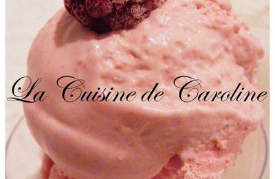 Glace à la framboise et au mascarpone.