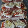 Pizza baguette au jambon cru, chèvre et miel