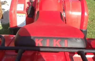 selle personnalisée pour le quad de Kiki