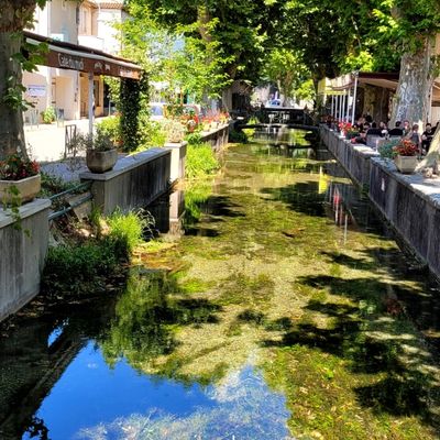 Visite de Goudargues la petite Venise du Gard..(merci à Corinne pour son partage) 