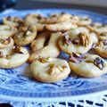 BISCUITS SALÉS AUX NOIX ET PAPRIKA