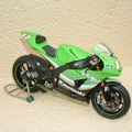 Moto Kawasaki Ninja ZX-RR