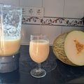 Smoothie de melon et de banane au jus d’ananas