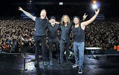 Metallica : leur troisième recueil certifié six fois disque de platine