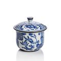 A Chinese for the Vietnamese market blue and white pot and cover, 19th century 