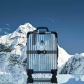 LE VOYAGE TRANSCENDÉ PAR LA TECHNOLOGIE : LA VALISE "REFLECTION" DE MONCLER ET RIMOWA