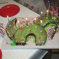 Jeux pour anniversaire et gateau dinosaure