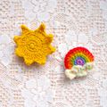 SC&more : broche soleil et arc-en-ciel