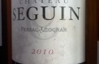 Francs-Côtes de Bordeaux : Puygueraud blanc 2014, Pessac-Léognan : Seguin 2010, la Terrasse d'Elise : Le Pigeonnier 2016