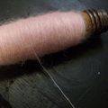 Fil mohair à broder coloris rose