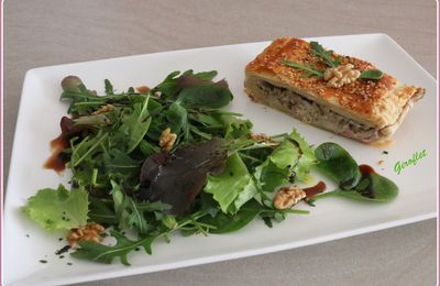 Tourte au roquefort et noix 