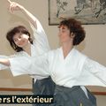 De l'intérieur vers l'extérieur, article de Françoise Paumard sur le kinomichi paru en 2009