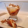 Verrines aux Pommes Caramel, Mousse au Fromage et Crumble à la Vanille