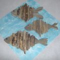 petits poissons en bois flotté