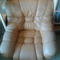 Fauteuil en skaï marron clair