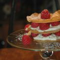 Millefeuille léger crème de banane et framboises