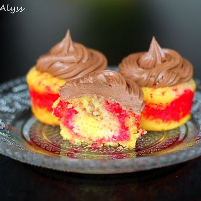 Rainbow cupcakes