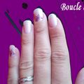 Vernis rose pastel avec konad violet 