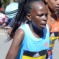 Peres Jepchirchir a mal au genou