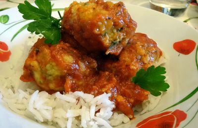 BOULETTES DE CABILLAUD AU COULIS DE TOMATES EPICE