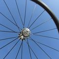 Améliorer le confort et le rendement de votre paire de roues carbone NERZH