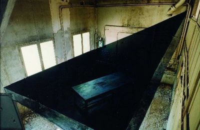 Georges Rousse (né en 1947), Bercy, 1995 & Remanence I, 1988