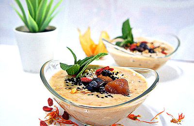 Smoothie bowl fruits UN PLEIN DE VITAMINES BONNE MINE 