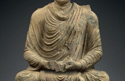 Bouddha assis, Afghanistan/ Pakistan, Art gréco-bouddhique du Gandhara, Ier – IIème siècle