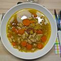 Soupe aux haricots secs et au chorizo