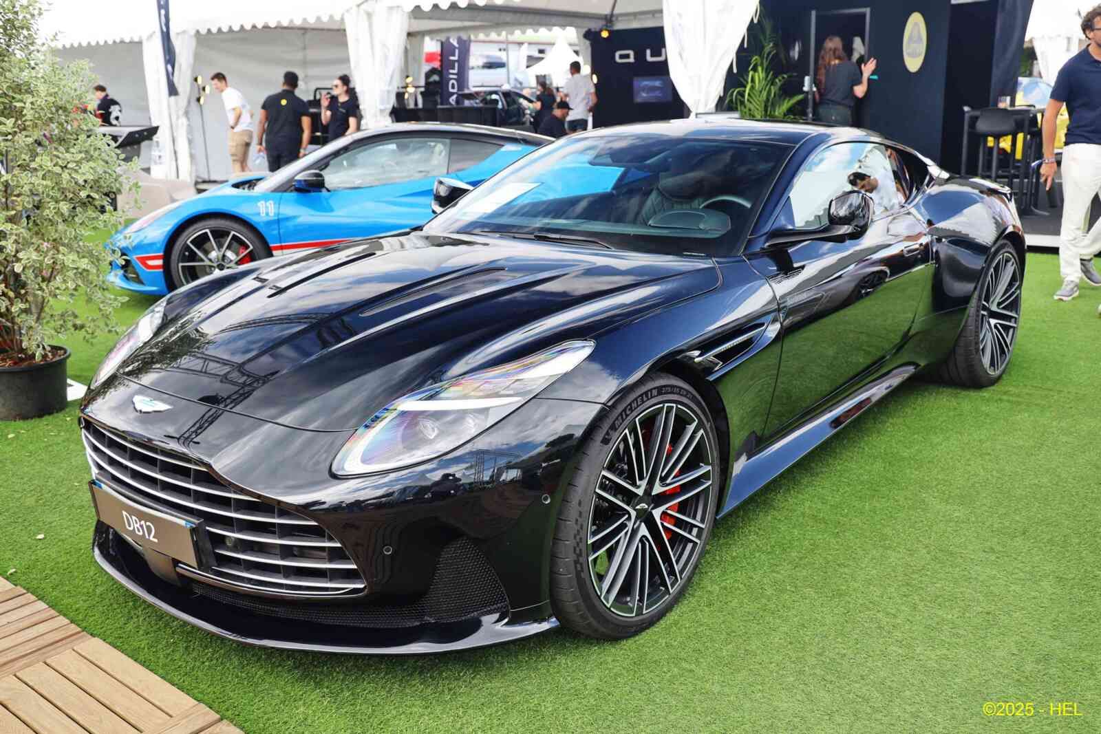 Aston Martin DB 12 coupe_01 - 2024 [UK] HL_GF