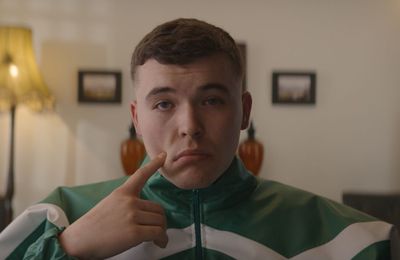 Kneecap, le film irlandais déjanté, délirant et malin!! [critique]