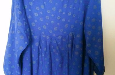 Ma petite bleue : burda size + n° 6972