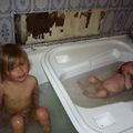 eulalie et elia au bain