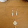 Collier et Bo en perles blanches