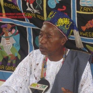  Puissant Grand Maître Marabout Sauveur Dah Djitrimin du Bénin