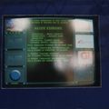 Série de 3 photos présentant l'écran de la borne interactive avec un des premiers écran tactile mise en service en France 1993