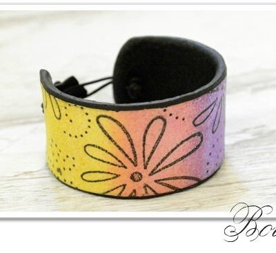 Les bracelets manchettes