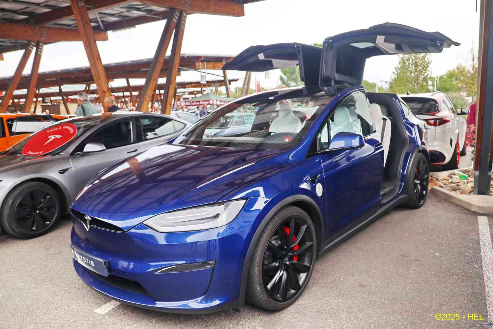 Tesla X Plaid (Electr.)_01 - 2024 [USA] HL_GF