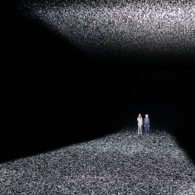 Quoi de Neuf au TNP?: Pommerat et Jack London...(chronique de Martin Eden et des Petites filles modernes)