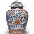 A large Chinese Export verte-Imari jar and cover, Kangxi period
