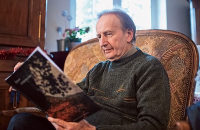  Jean Lavoué (1955 - 2024) : « Ces traces dans le sable des heures... »